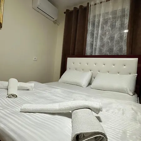 Gledys House فندق مبيت وإفطار *